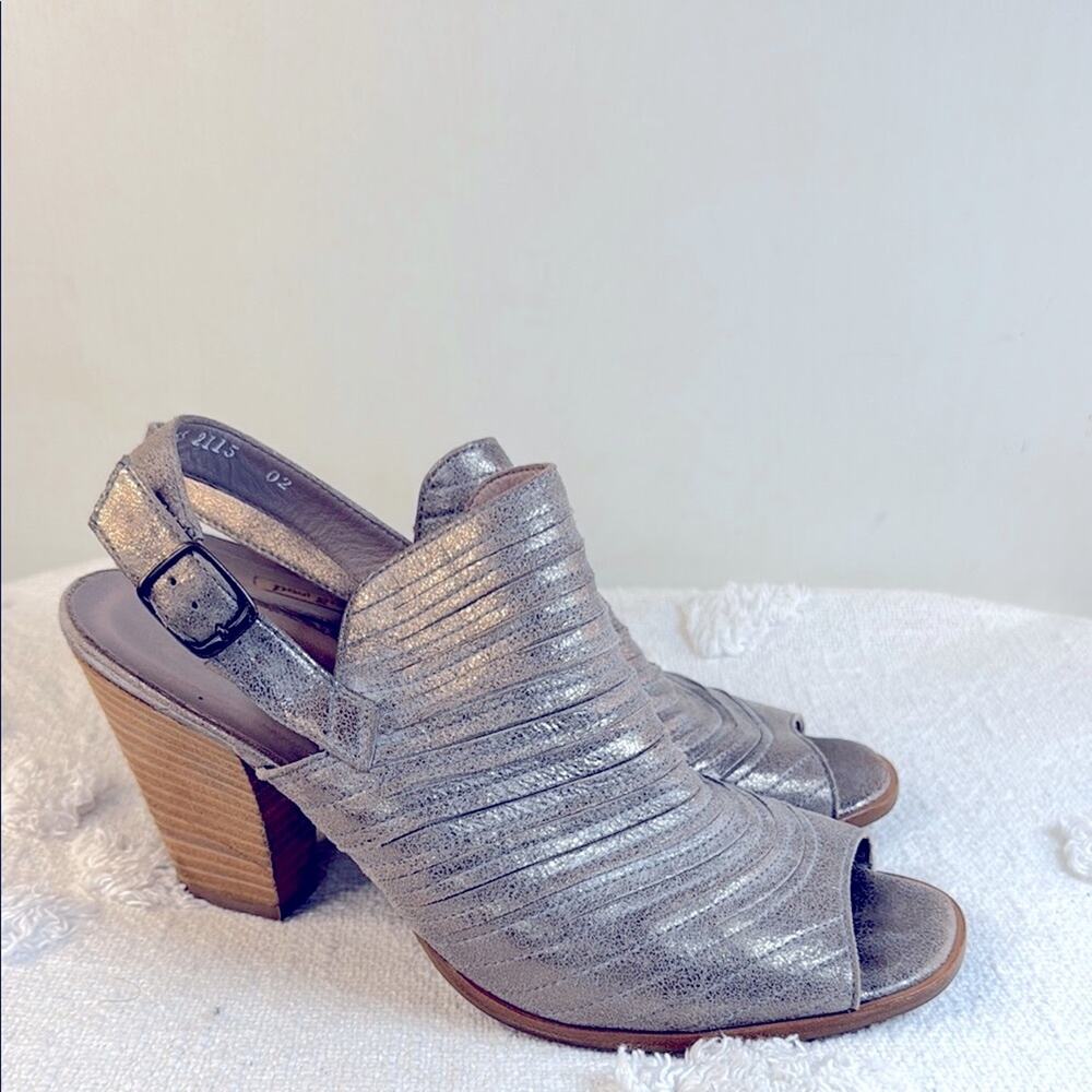 32 - Paul Green Waverly Sandal Metallic Peep-Toe Heeled Sandals Women Size 9.5